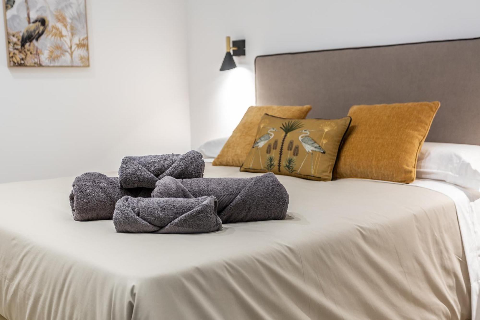 Suite Deluxe Valencia - Aiora Apartments Экстерьер фото